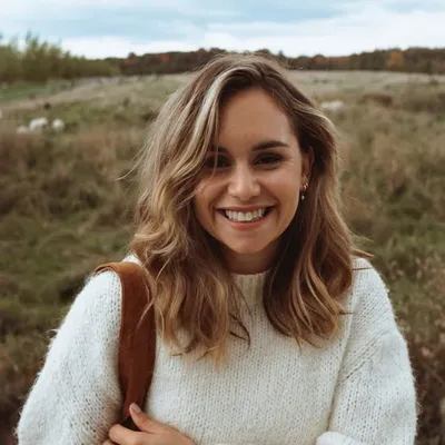 Laurie Barrette profile