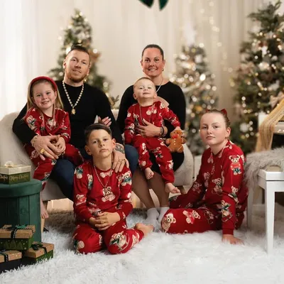 ๐ค Laurie + Babi = Family profile