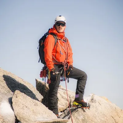 Thomas Lauriks profile