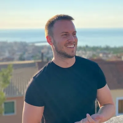 Luni Larsson profile