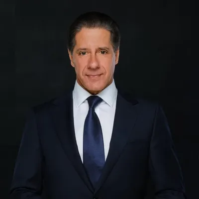 Alberto M. Carvalho profile