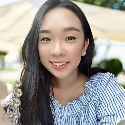 Vivien Lee profile