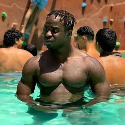 Laye_Athletic_Off | Fitness Coach profile