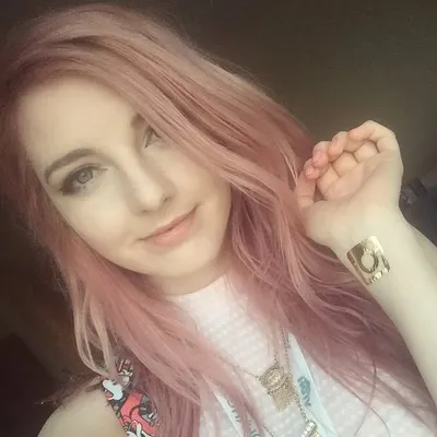LDShadowLady profile