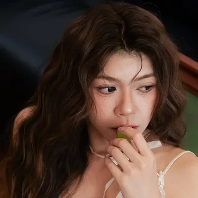 Clover Wei profile
