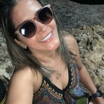 Lea Oliveira profile