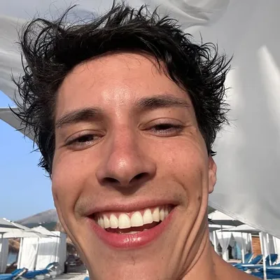 Leandro profile