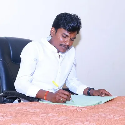 Leader Mahe profile