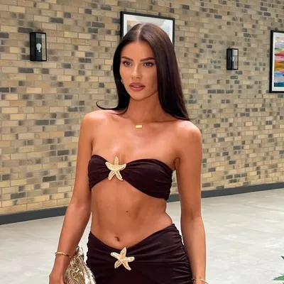 leah louvaine profile