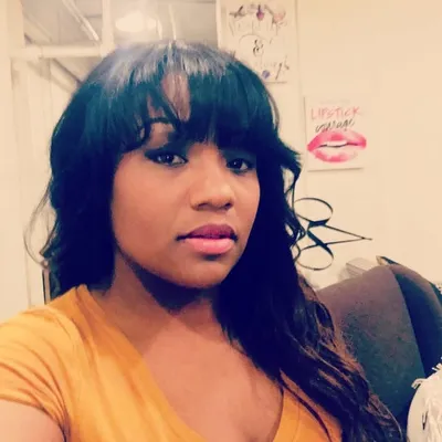 Leah Williams profile