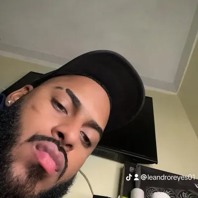 Leandro Reyes profile