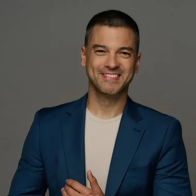 Chino Leunis profile