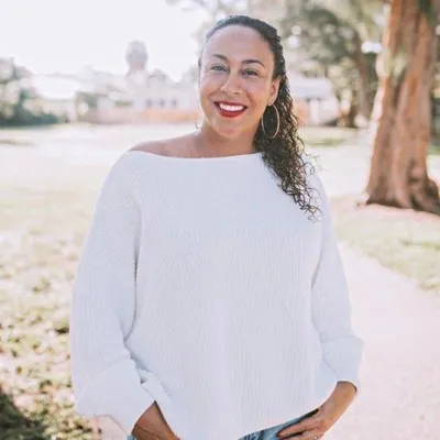 Leanette F - FuntasticLife.com profile