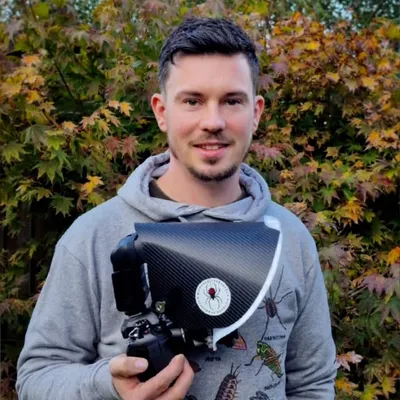 Lee Frost | Macro Photography profile