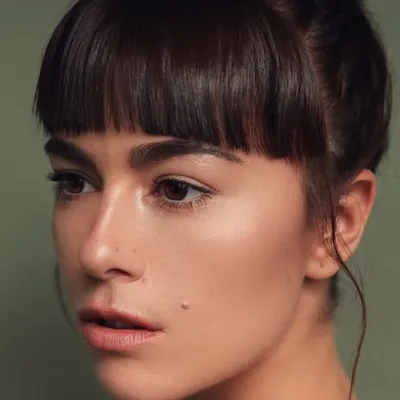 Leeana Nathalia profile