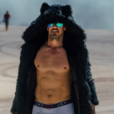 Lee Carseldine profile