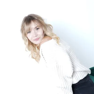 Lena profile