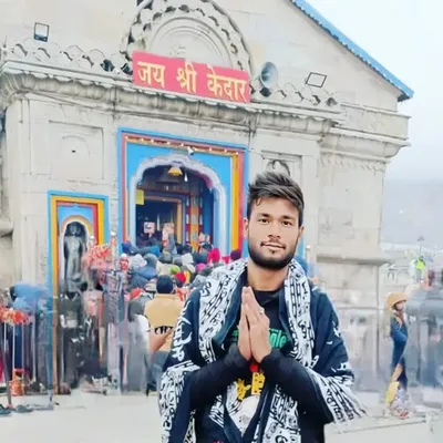 🔱🤍SHIV_BHAKT🖤🕉️ profile
