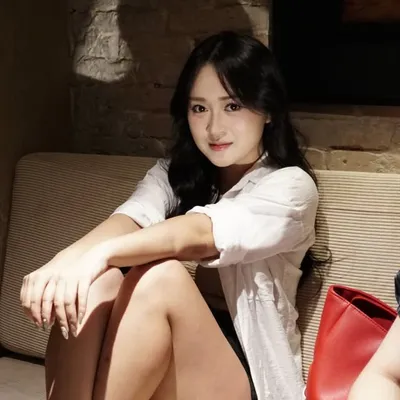 Lê Hà Hiền Anh profile