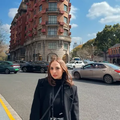 Leiz | minimaLeiz profile