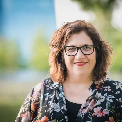 Lena Busch | Online Business Skalierung | Ex-CEO & CFO profile