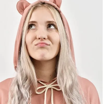 Lenaly7 Merch profile