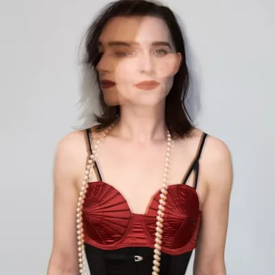 Lena Hall profile