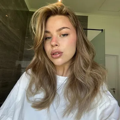 Elena Sharova profile