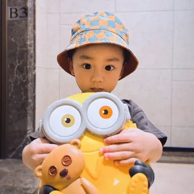 小雷 Lennie profile