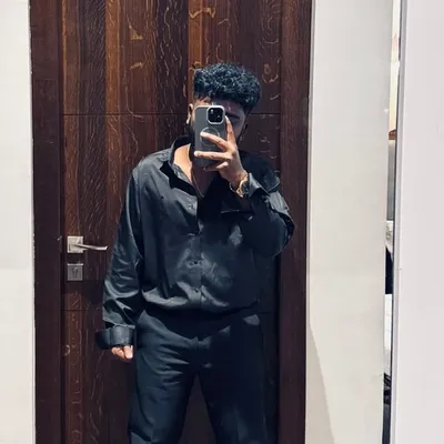 ๐๐๐ฏ๐๐ง ๐๐๐ง๐ง๐ข๐งโก profile