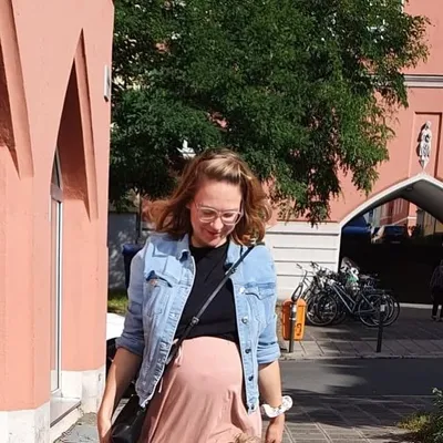 Lena profile