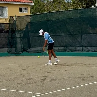 Leo Morales profile