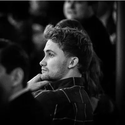 Leo profile