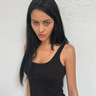 leona naomi wong profile