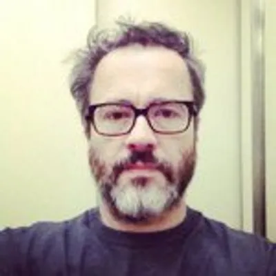 Leonardo Medeiros profile