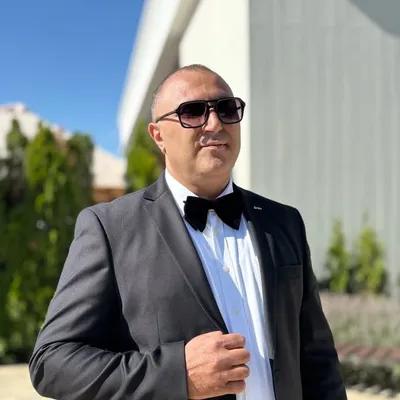 Leon Asatryan Armenian Singer profile