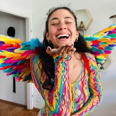 Leonie-Rachel Soyel profile