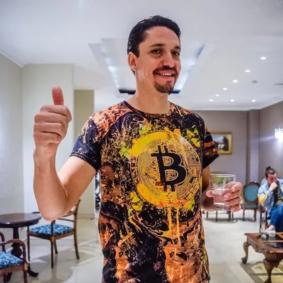 LEONARDO VERA โข TRADER PROFESIONAL ๐ profile