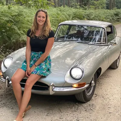 Clémence de Bernis profile