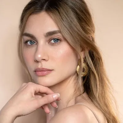 Leslie Dumeix profile