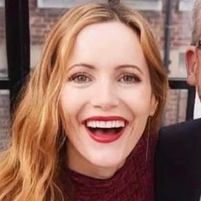 Leslie Mann profile