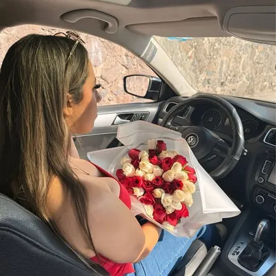 Lesly Hernandez profile