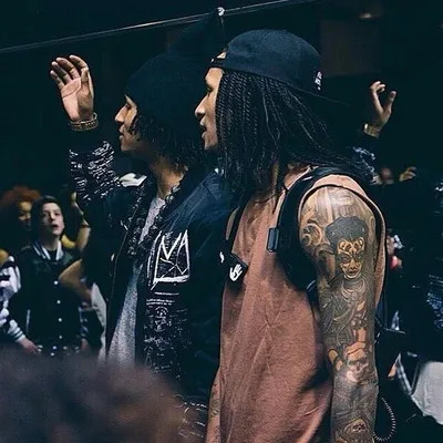 les twins😜 profile
