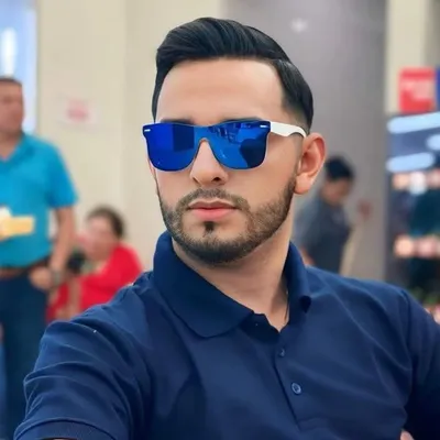 Lester Martinez | Official Profile🔵 profile