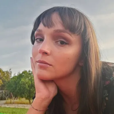 Letícia profile