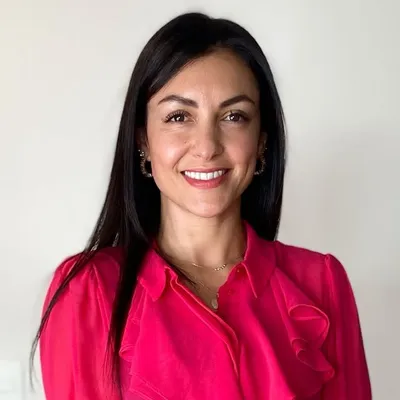 Leticia • Coach de mentalidad • hipnosis regresiva cuántica profile