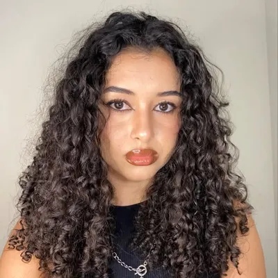 Siga leticiafenon profile