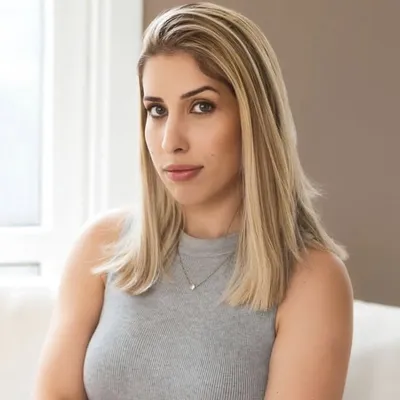 Letícia Schroer profile