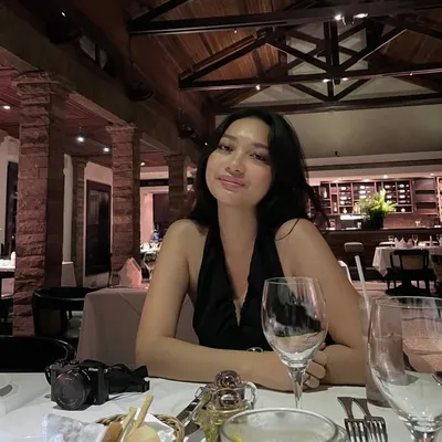 Letissia Adisty/Sisi profile