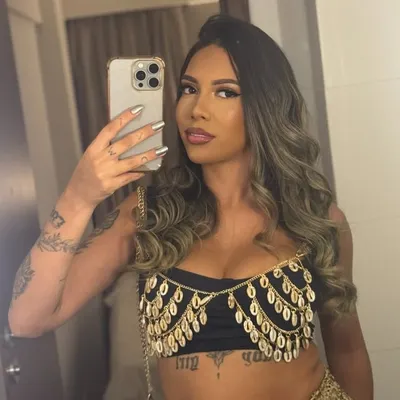 Letícia Medeiros profile